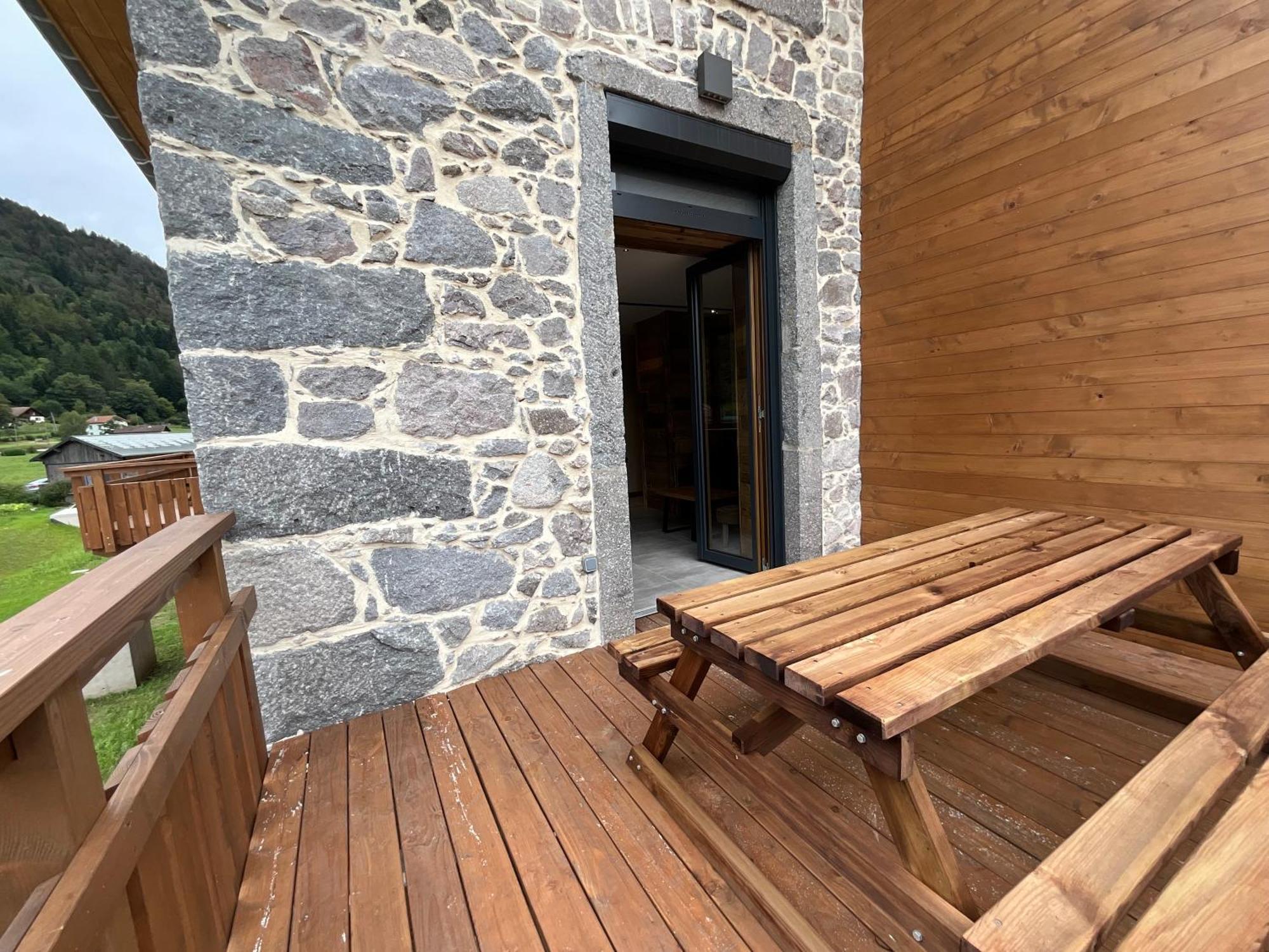 Gite Roche Des Ducs Avec Piscine Toute L'Annee, Spa, Sauna, Hammam Rochesson Экстерьер фото